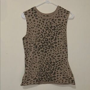 Zoe + Liv Brown and Black Muscle Tee Top